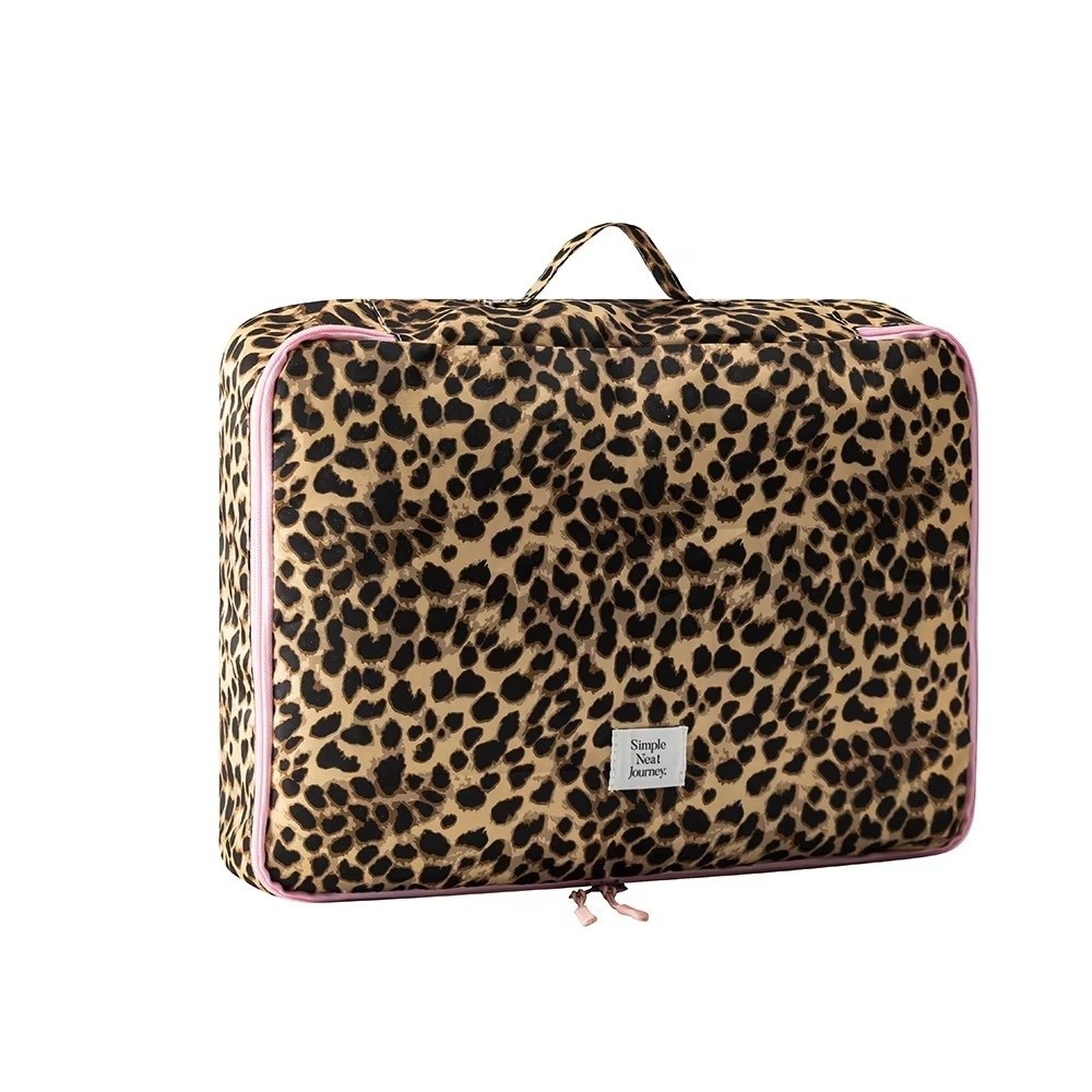 Wodoodporna kosmetyczka w pant – Cosmetic Bags recenzja i cena
